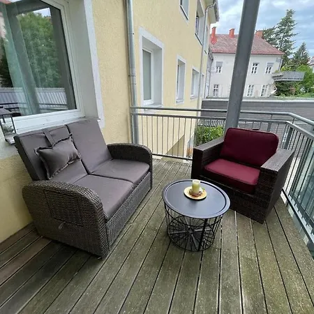 Zentrum & Grosse Terrasse *